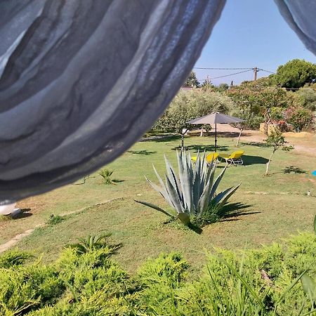 Villa Rossa Mesimvria  エクステリア 写真